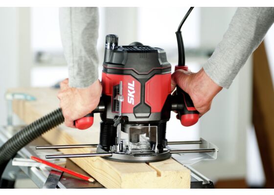 SKIL 1860 AA FRESATRICE