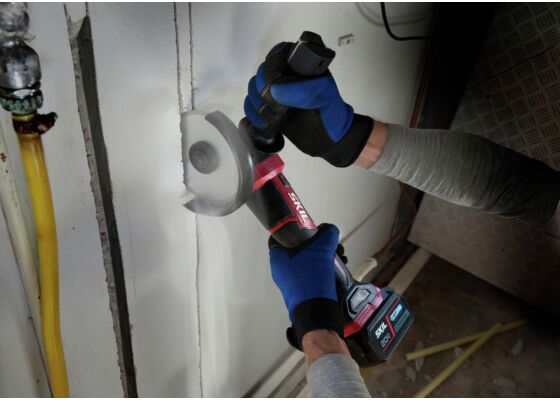 SKIL 3930 CA SMERIGLIATRICE «BRUSHLESS» A BATTERIA